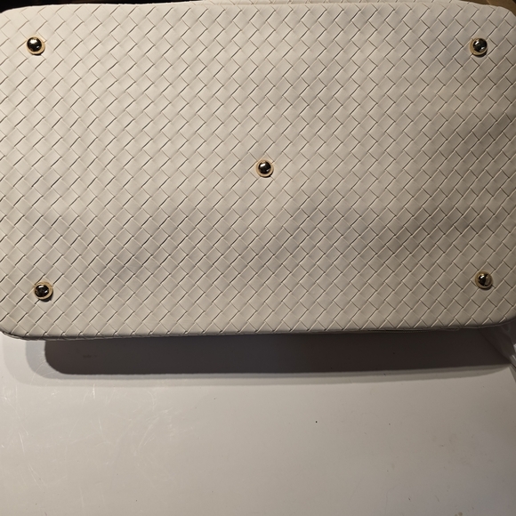 Cream Travel Bag for Women - Picture 10 of 11